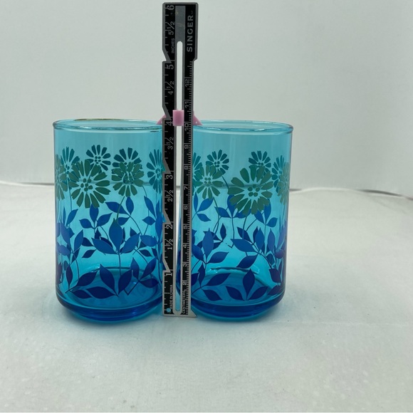 Vintage Set of Glasses - Picture 3 of 7